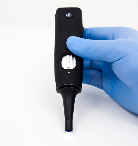 DE551 Wireless Veterinary Video Otoscope